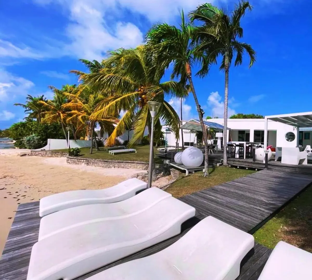 Villa Avec Piscine Et Plage Privee Sur Le Lagon Saint-Francois