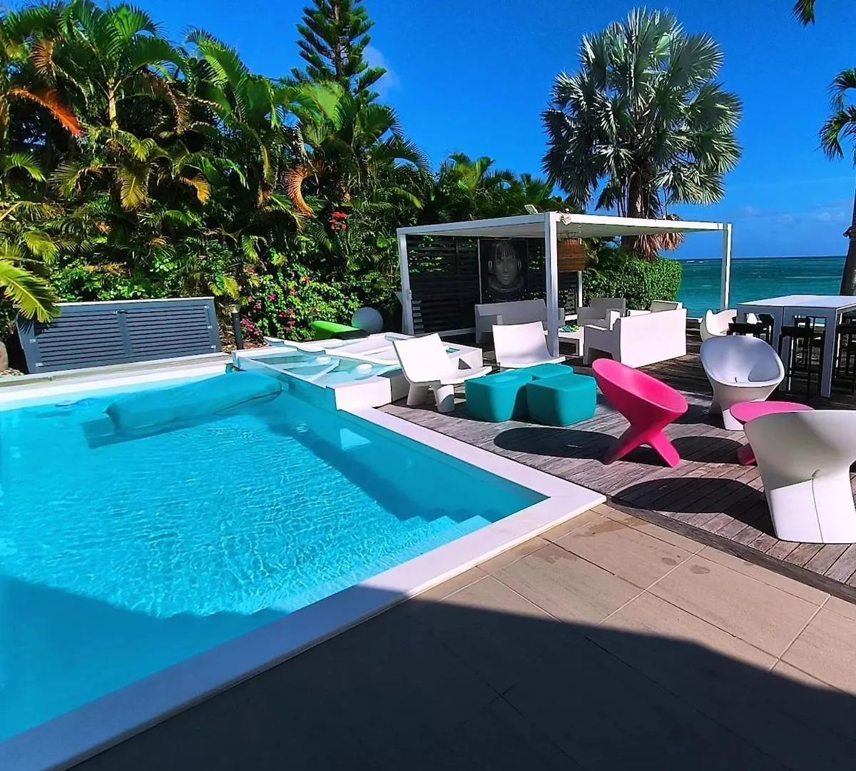 Villa Avec Piscine Et Plage Privee Sur Le Lagon Saint-Francois